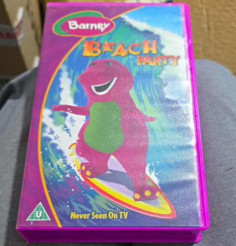 Hit entertainment barney - entertainment,
