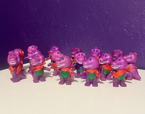 Vtg barney party favors - barney,